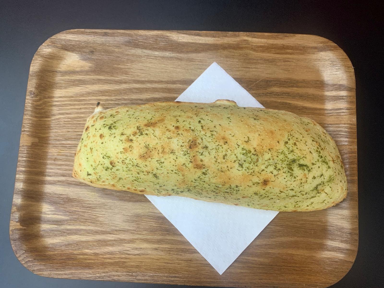 PAIN A AIL PAIN À L’AIL